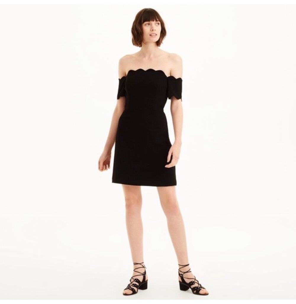 Club Monaco Liki Black Off The Shoulder Scalloped Mini Dress Size 2